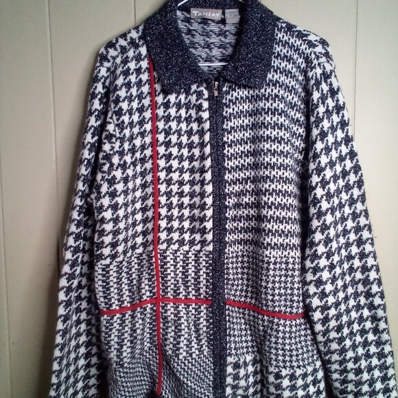 Tanjay  Sweater  Size Medium  Full Zip  Long Sleeve  Black White Red - Picture 12 of 13